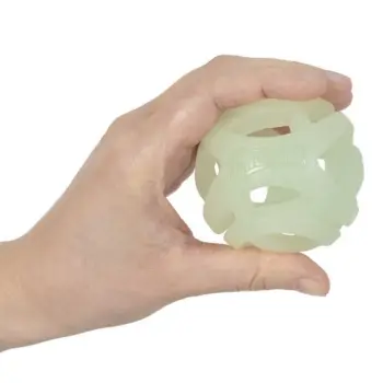 Chuckit! Max Glow Air Fetch Ball Medium [36189]