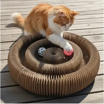 Zolux Chatouille Drapka tekturowa składana podwójna z piłkami i kocimiętką